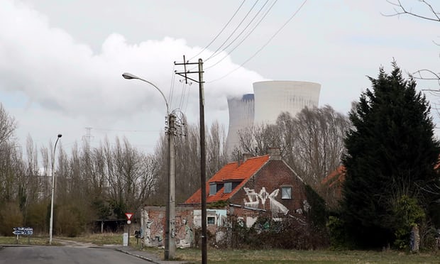 유럽1-벨기에정부, 혹시 모를 원자력 발전소 사고 대비해 요오드 알약 준비 가디언지.jpg