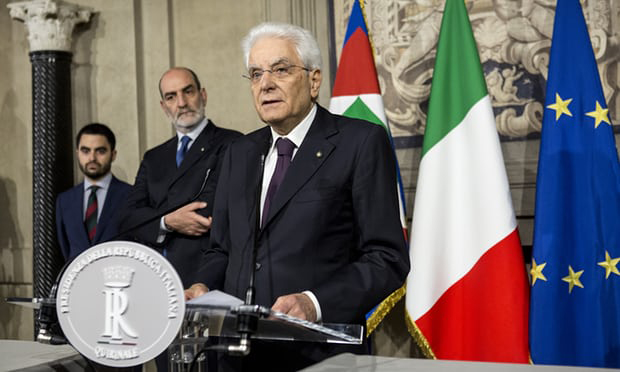 유럽6-이탈리아 총리 지명자 사퇴로 무정부 상태 이어져 가디언지.jpg