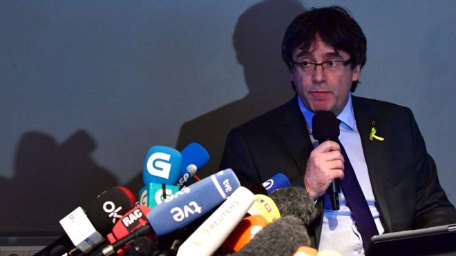 유럽5-카탈루니아 전 주지사, 보석으로 풀려나 BBC.jpg