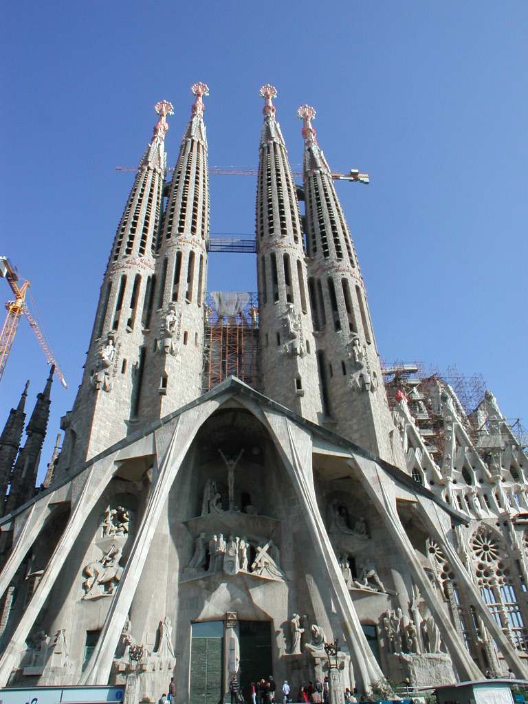 Sagrada familia.jpg