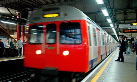 London-tube-008.jpg